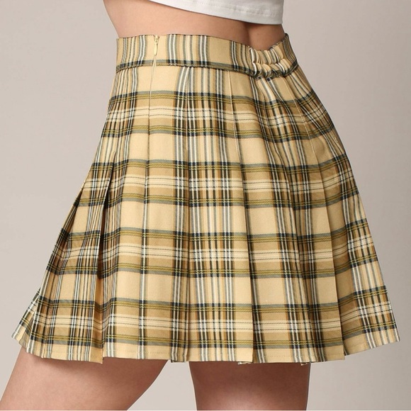Mini Plaid School Uniform Pleated Skater Tennis Skirt with Lining Shorts - Picture 3 of 5
